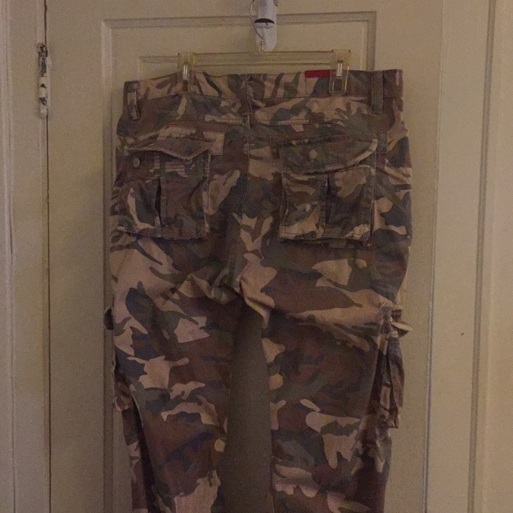 Cargo pants - Picture 2 of 2